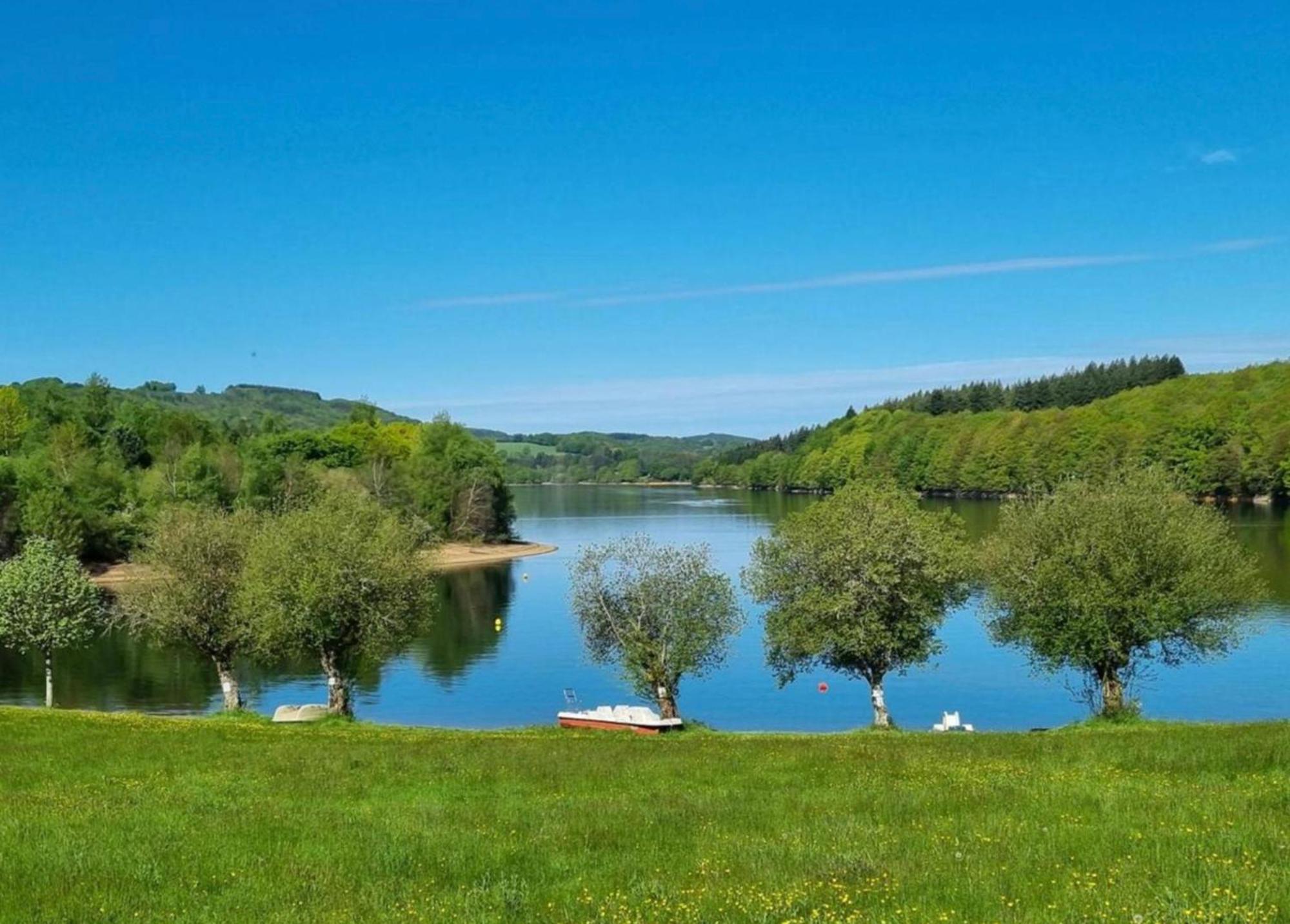 Hotel Les Tables Aux Vaches Raviege La Salvetat-sur-Agout Exterior foto